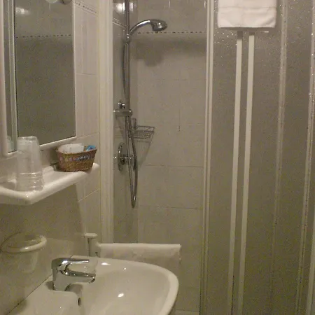 Casa Cosmo בית הארחה